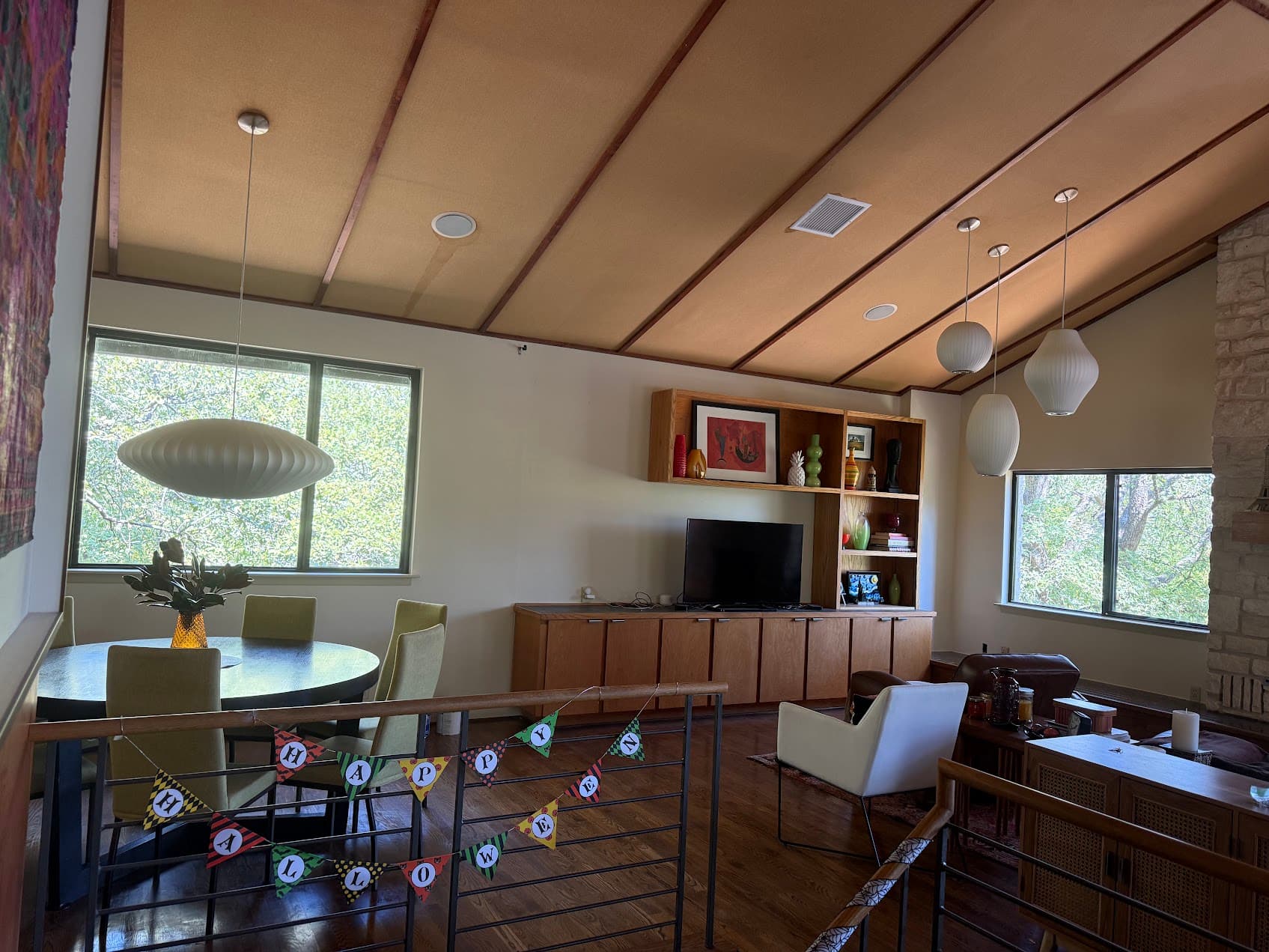 Beige interior wall painting Austin TX